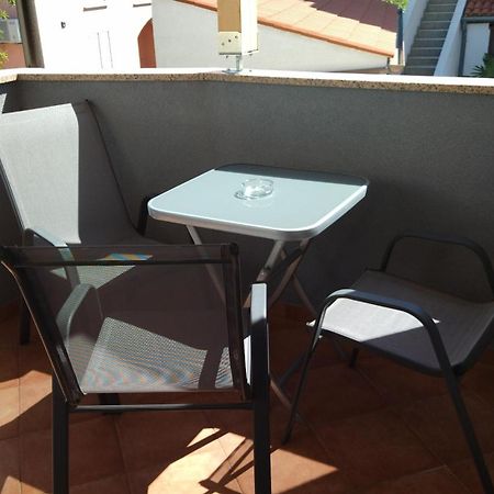 Apartment Uki Premantura Luaran gambar